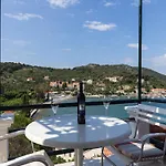 Appartamento Miskovic - With Balcony And Sea View East *