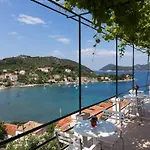Miskovic - With Balcony And Sea View East Appartamento